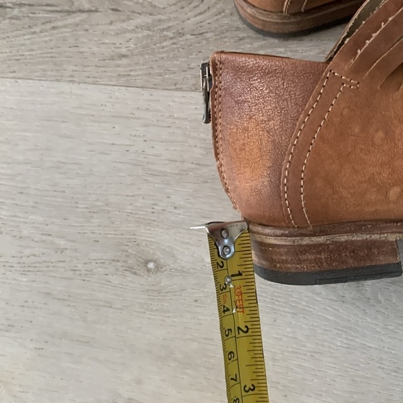 Free People Lost Valley Bootie booties size 37 Distressed - Picture 13 of 13